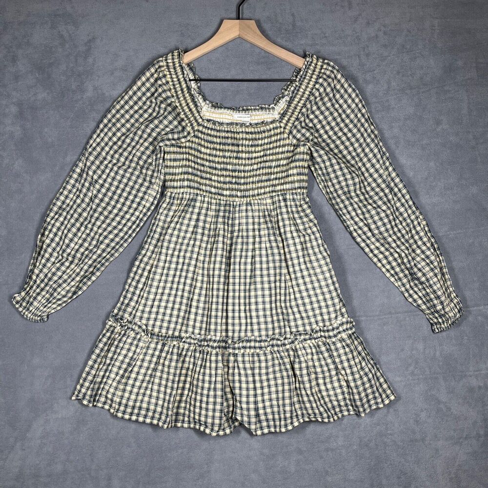 American‎ Eagle Dress XS Cream Navy Plaid Smocked Peasant Long Sleeve Ruffle Hem